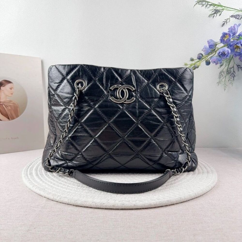 Chanel Women Pre-Loved Bag Very Good Condition